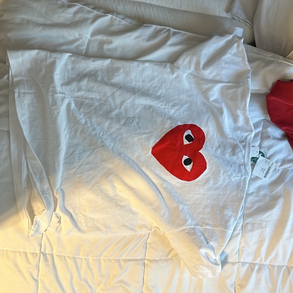 CDG - Picture 2 of 2